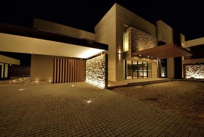 Luxury exterior design of a private villa by Professional Interior Decorators in Dubai UAE